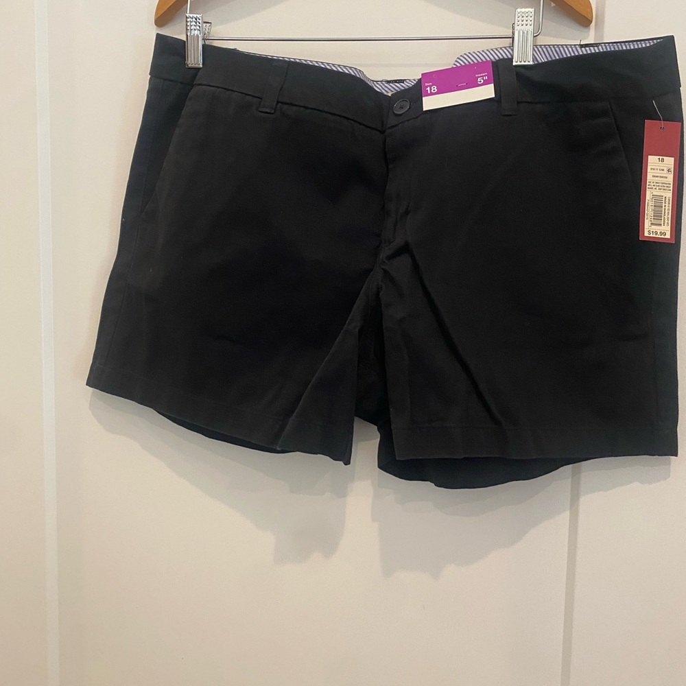 Merona Women's Classic Black Shorts